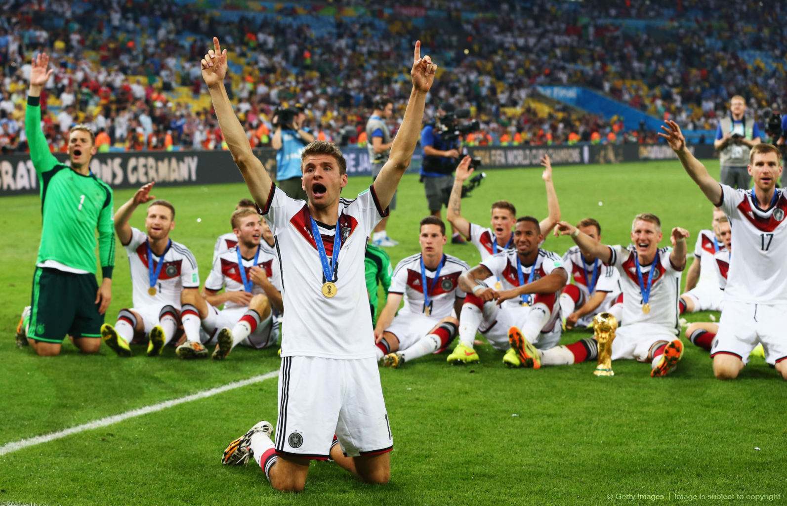 印尼队翻盘德国队,黄鸭组合统治全场 印尼队翻盘德国队,黄鸭组合统治全场