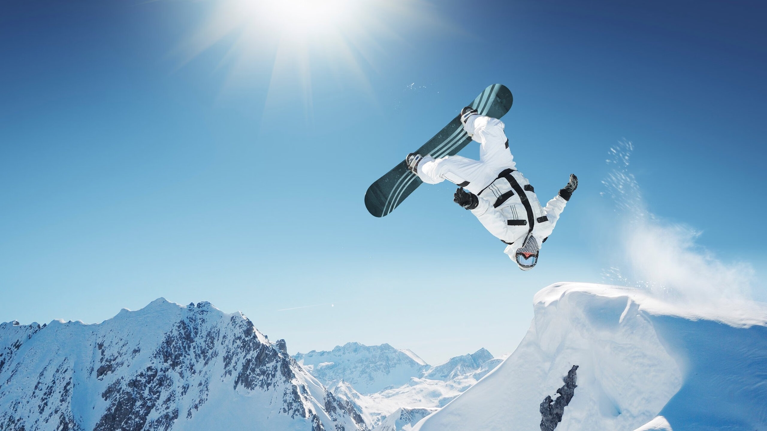 绝杀之夜!国际米兰压哨逆转卡塔尔,蒂亚戈一剑封喉定乾坤