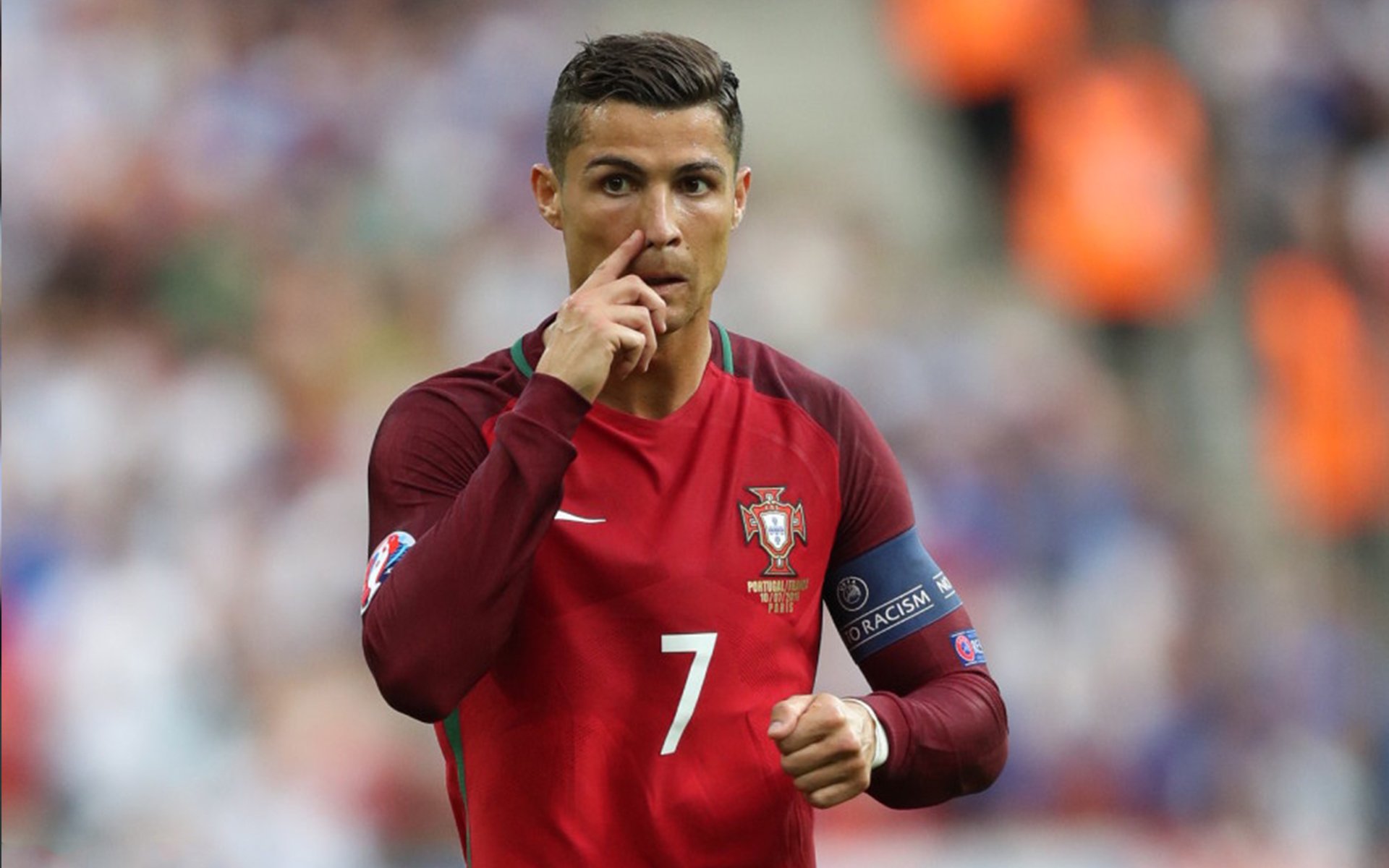 红布与斗牛场，当文班亚马在年度焦点之战中接管比赛